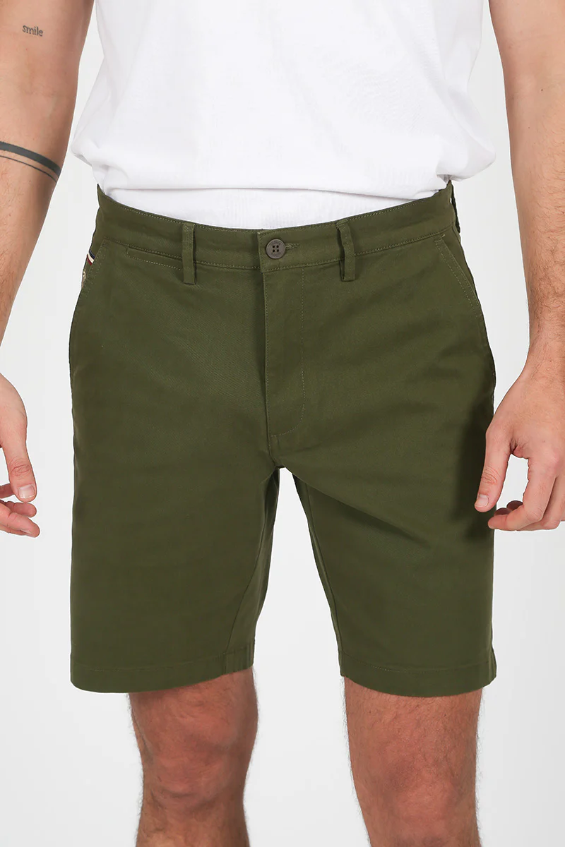 Bermuda Kaki