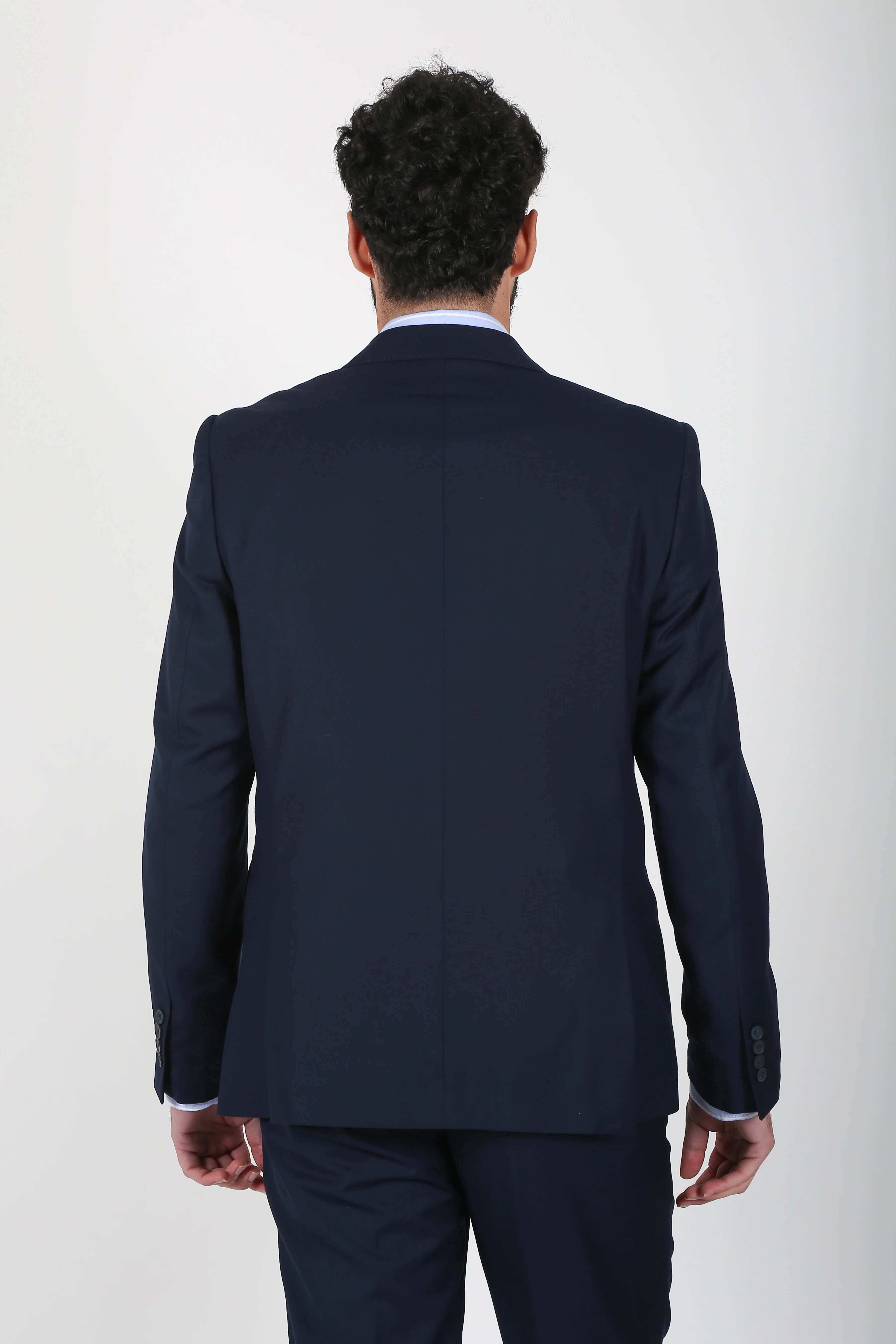 Traje Azul - Image 4