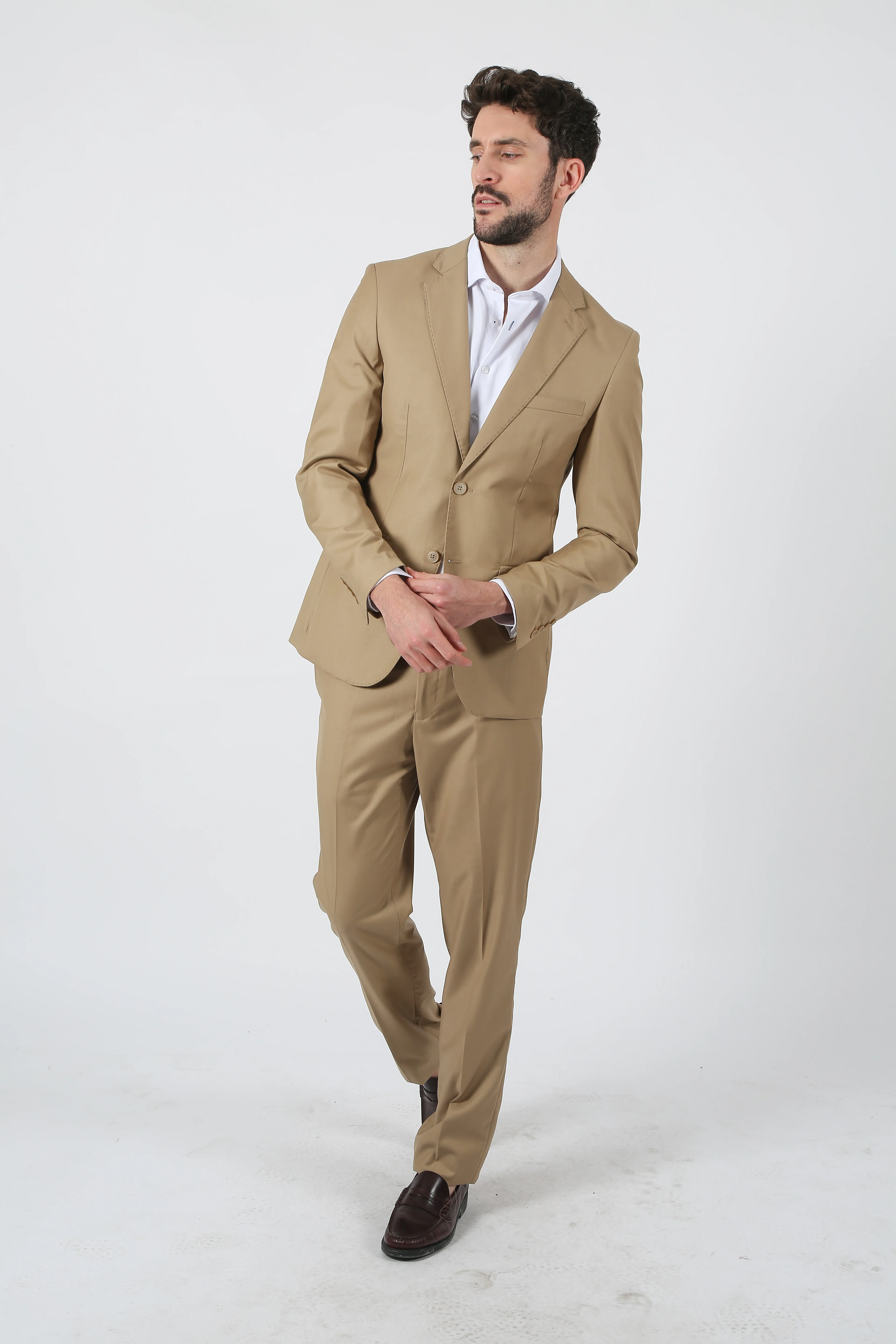 Traje Tostado - Image 3