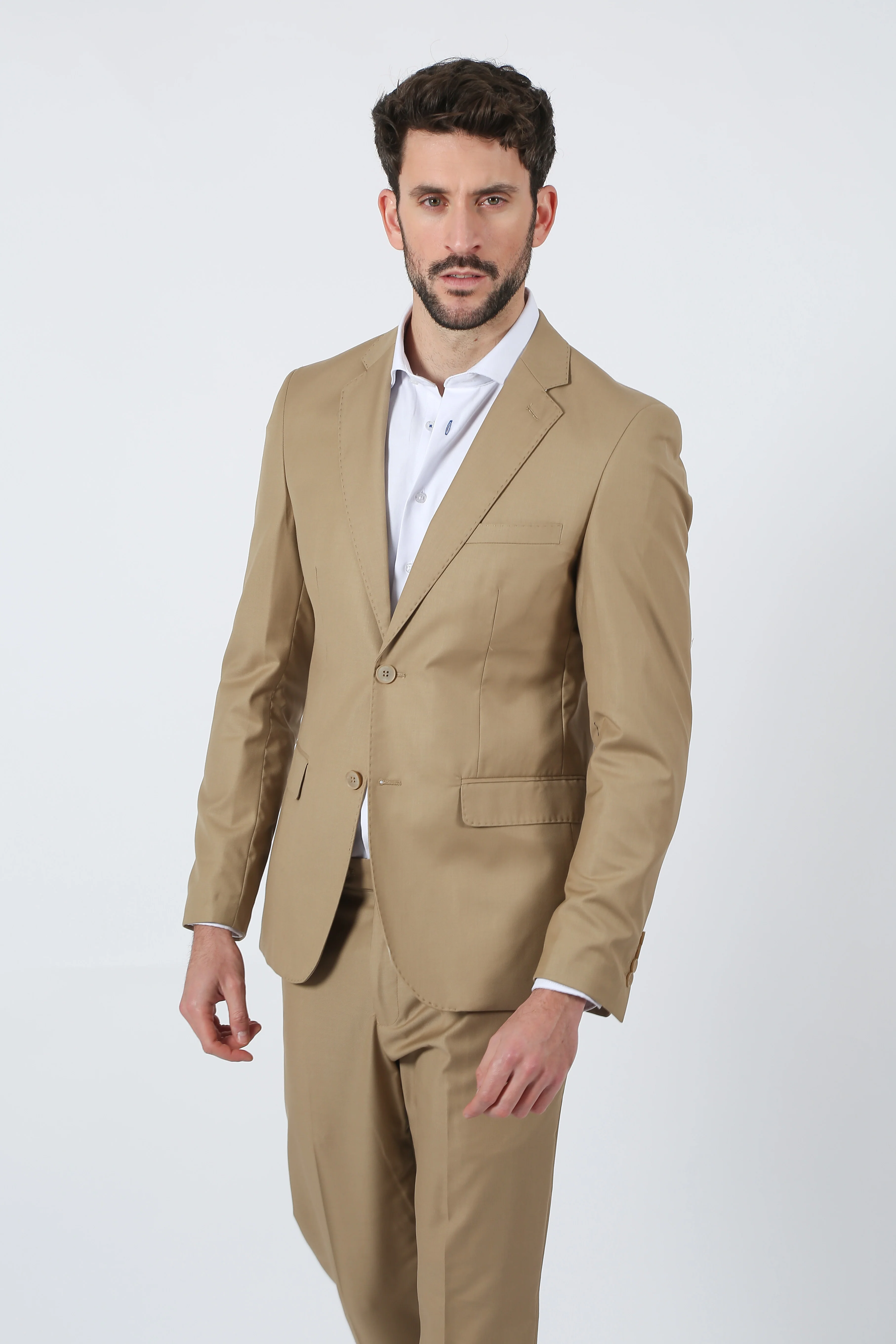 Traje Tostado - Image 4